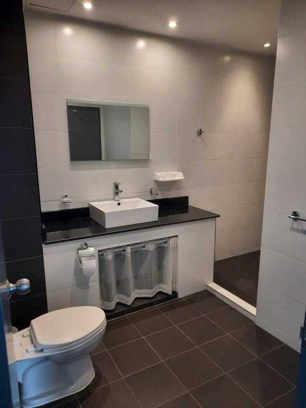 🔑คอนโด 1 ห้องนอน! วิวสวย ทำเลทองย่านเศรษฐกิจ  พื้นที่กว้างขวาง เป็นส่วนตัวสูง ครบครันด้วยสระว่ายน้ำ คลับเฮ้าส์ ระบบรักษาความปลอดภัย 24 ชม.  5