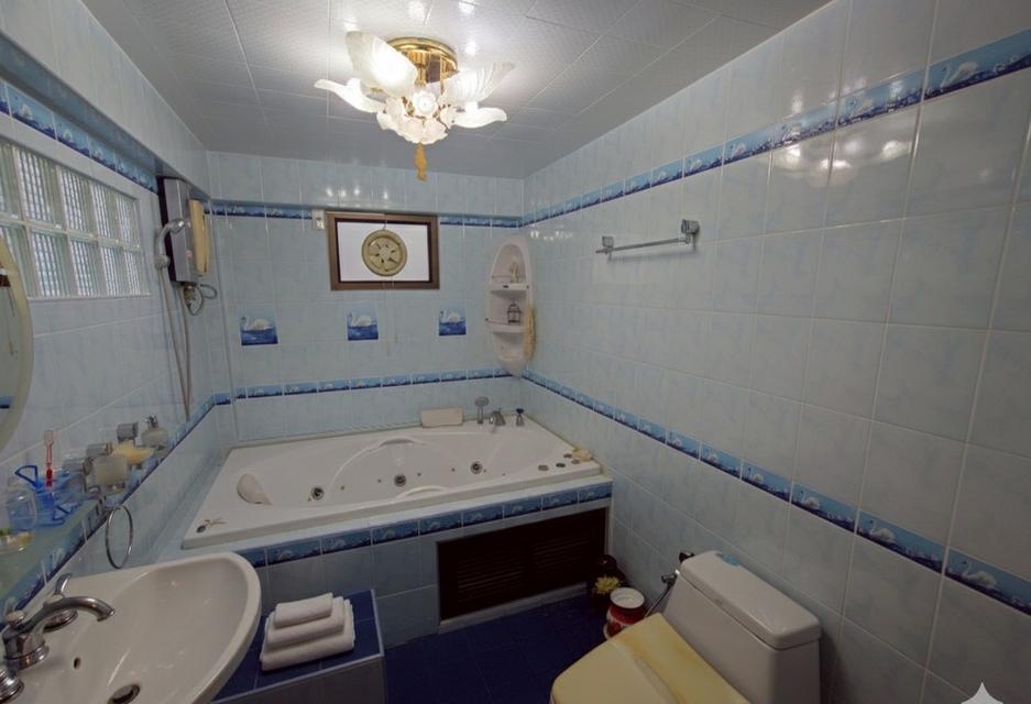 ขายบ้านเดี่ยวปรับปรุงใหม่ 4 นอน 3 น้ำ โฉนดที่ดินกรุงเทพ 233 วา 6