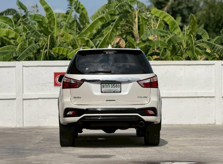 ปี 2019 ISUZU MU-X, 1.9  THE ONYX โฉม ปี13-20 สีขาว เกียร์ออโต้ ประวัติดี เข้าศูนย์ตลอด มือเดียวป้ายแดง รูปที่ 4