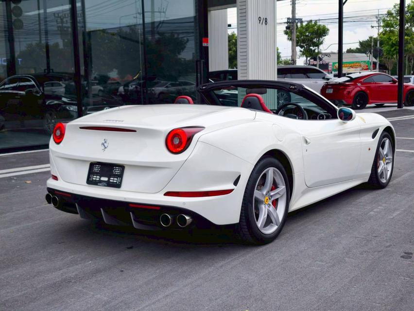 รหัสรถ KPV53 2015 FERRARI CALIFORNIA T 3.9  16