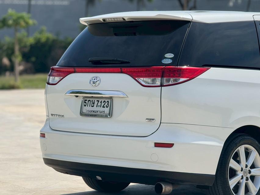 TOYOTA ESTIMA 2.4 wagon. Y2011. สีขาว  ออโต้  8