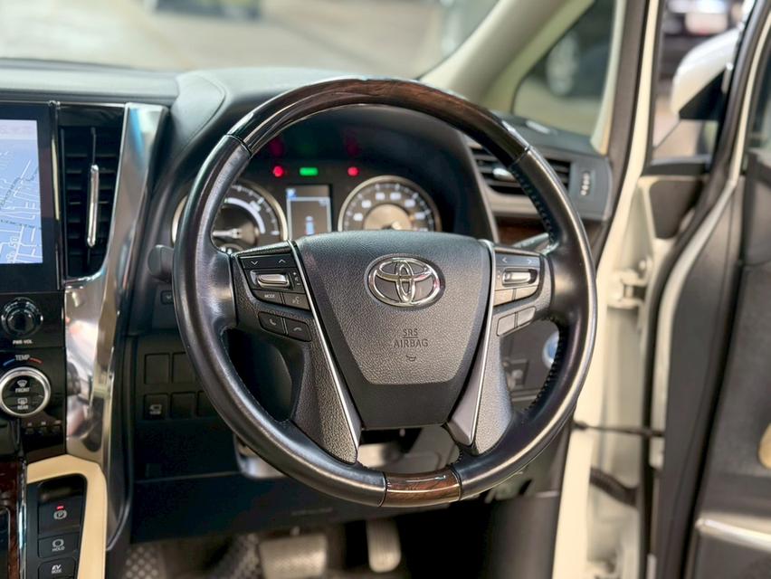 TOYOTA ALPHARD 2.5 HYBRID E-FOUR ปี2022 7