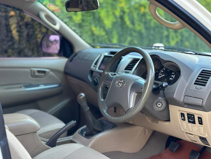 Vigo champ 2012 2.5 prerunner รูปที่ 5