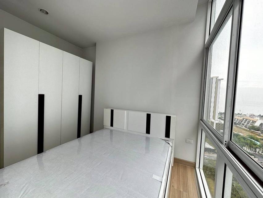 The Grand  Jomtien beach Pattaya  For rent  1 bedroom  1 bathroom  Size 25 sqm.  Building A, Floor 21 Fully furnished  new set .  Rent 10,000 baht/M 6