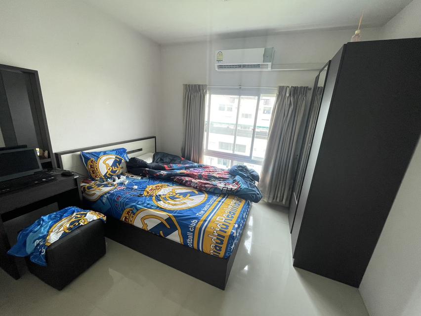 ให้เช่าคอนโดนิคมอมตะชลบุรี ชั้น5 30 ตรม. เฟอร์ครบ เดือนละ6,500  1