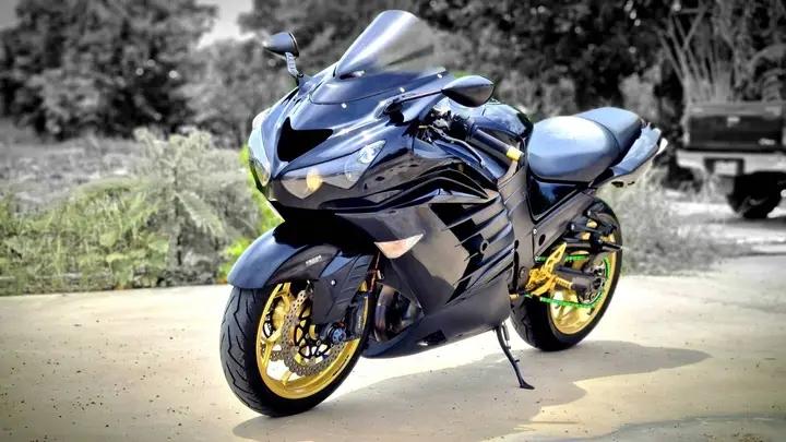 ส่งต่อเครื่องสวยราคาดี Kawasaki Ninja ZX-14R