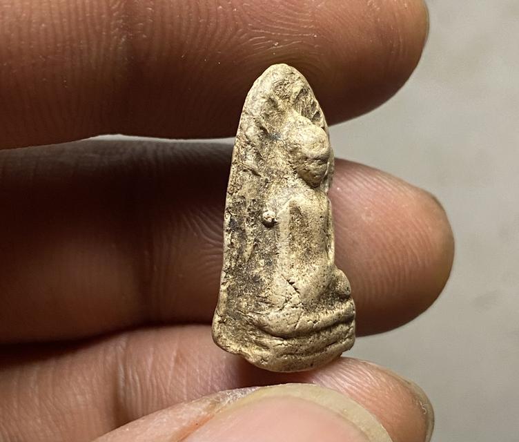 พระรอด กรุวัดมหาวันจังหวัดลำพูน พิมพ์ที่6 สวยแชมป์ รูปที่ 4