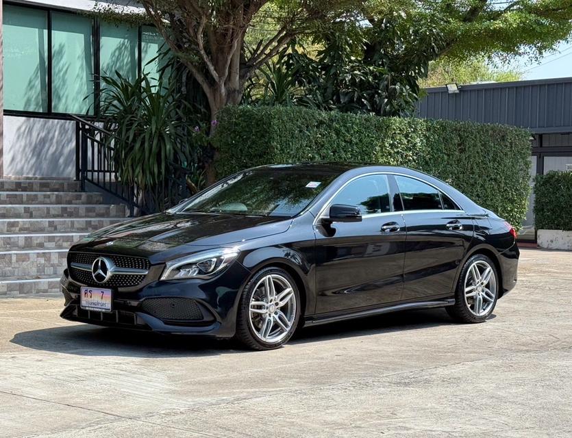 2017 BENZ CLA 250 AMG FACELIFT รถออกศูนย์ BENZ THAILAND รถวิ่งน้อย เข้าศูนย์ทุกระยะ รถไม่เคยมีอุบัติเหตุครับ รูปที่ 4