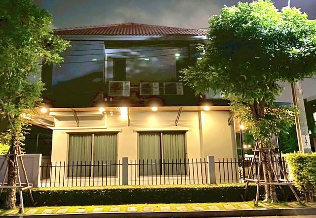 บ้านเดี่ยว2ชั้นให้เช่า 51ตรว.วิวสระว่ายน้ำ ทิศใต้ หลังมุม ถนน กาญจนาภิเษก-พระราม9 1