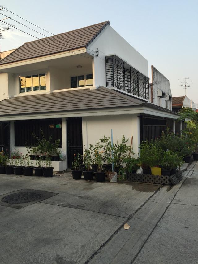 ขายบ้านทิพวัล พร้อมอยู่ เพียง 3.6 ล้านบาท ทาวเฮ้าส์ ติดBTSทิพวัล 1
