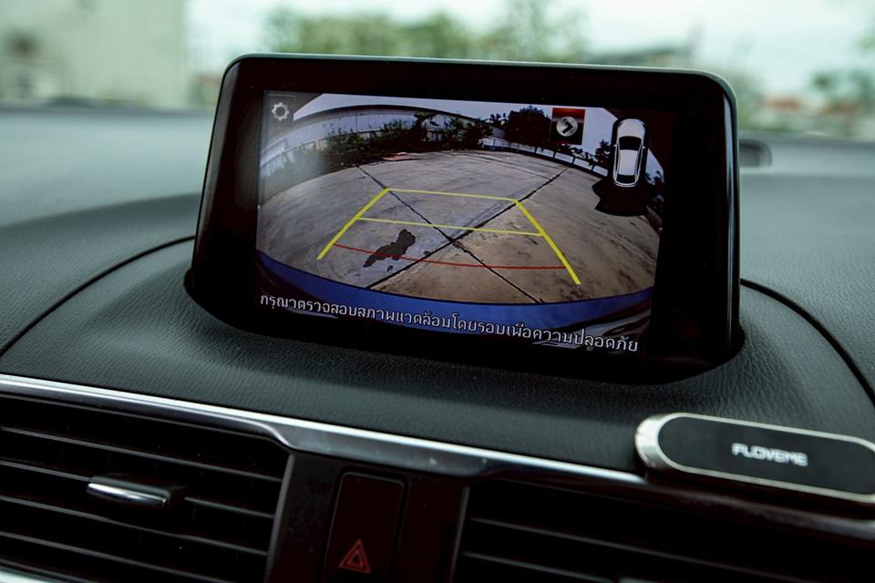 Mazda3 Skyactiv 2.0S MNC ปี 2018 สีเงิน มือเดียวป้ายแดง 16