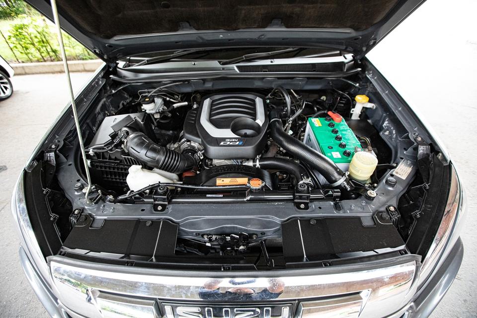 ขายIsuzu Dmax 1.9Ddi ปี18 6