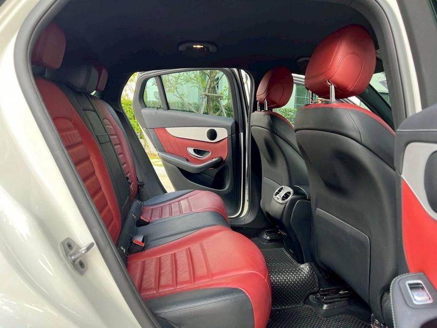 Benz GLC220d Coupe AMG ปี 2021 รูปที่ 13