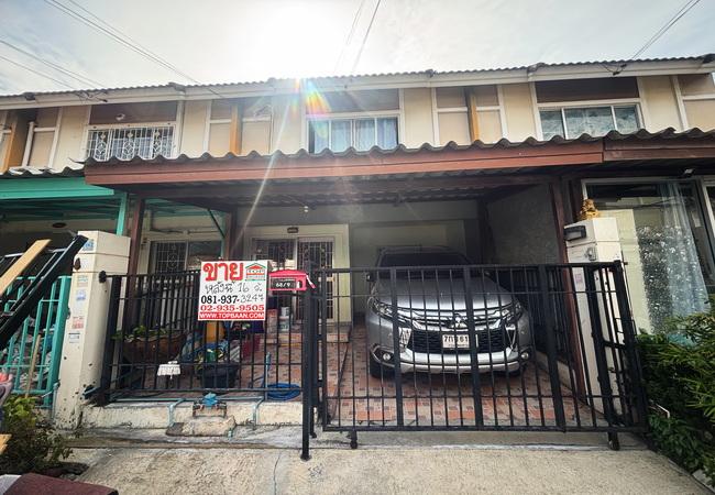 ขายทาวน์เฮ้าส์ หมู่บ้านพฤกษา 47 เทพารักษ์-หนามแดง เนื้อที่ 16 ตร.ว. 2 ชั้น 3 นอน 2 น้ำ 1