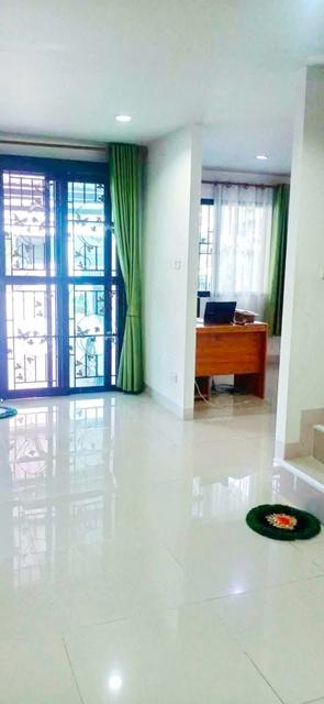 ให้เช่าทาวน์โฮม ฟังก์ชัน 2 นอน 2 น้ำ Star Avenue 5 หางดง 1.8 กม.Big C หางดง 3.6 กม. เชียงใหม่ แยกสะเมิง 1.3 กม. 7