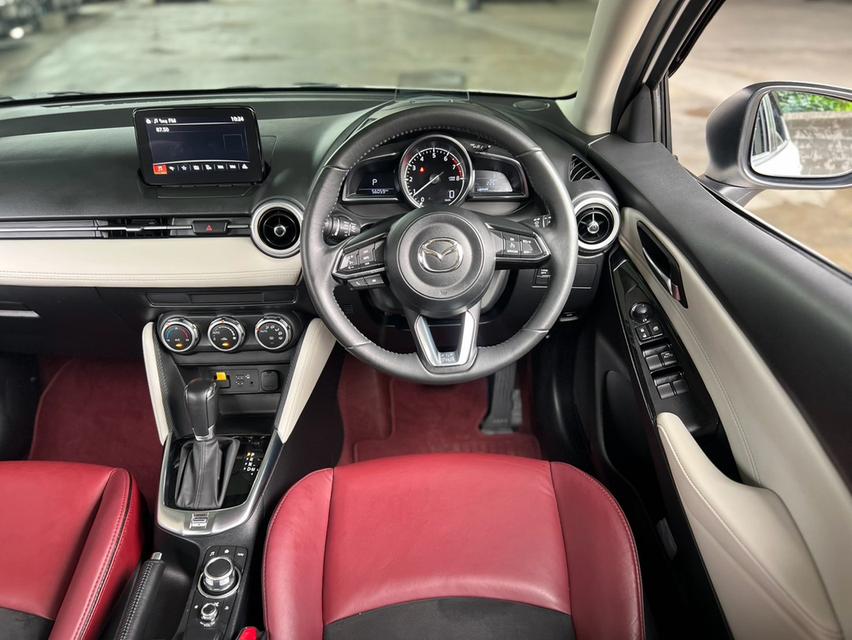 Mazda 2 100th Anniversary Edition ปี 2020 รุ่นพิเศษ รูปที่ 8