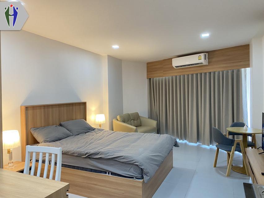 ให้เช่าวิวทะเล1 คอนโด  30 ตารางเมตร พัทยา มีรถประจำทางผ่าน •	ขนาด 30 ตารางเมตร •	ห้องสตูดิโอ •	ทีวี, เครื่องปรับอากาศ, ตู้เย็น •	ระเบียง •	ครัวยุโรป เ 6