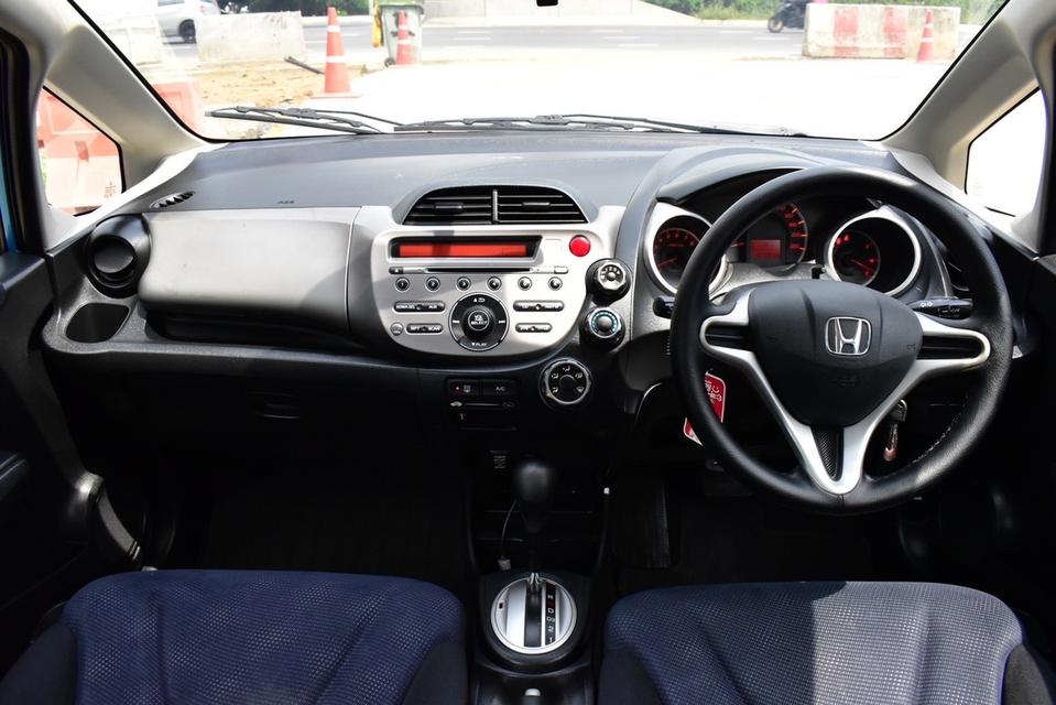 รหัสรถ PB7782 HONDA JAZZ 1.5 S AUTO 2014 เบนซิน 9
