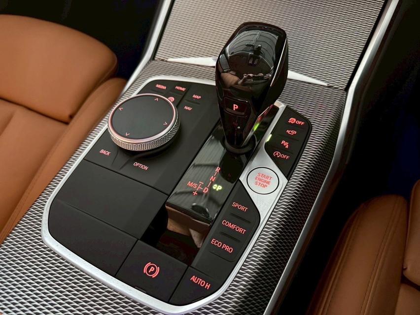 รหัสรถ AP171 BMW 330li  M Sport G28 2021 14