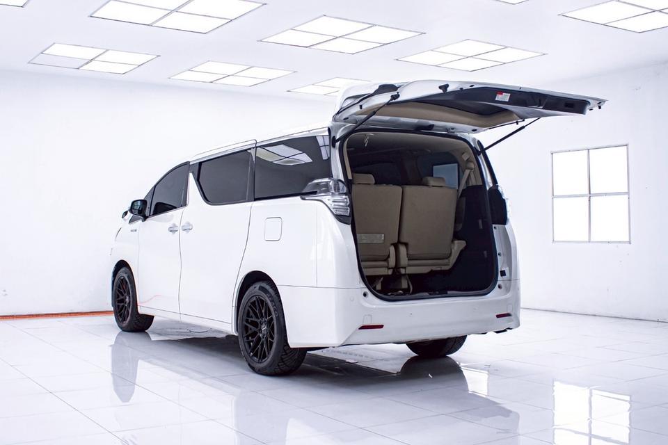 TOYOTA VELLFIRE 2.5 X HYBRID E-FOUR 2017MPV หรู 7 ที่นั่ง ขับ 4 AWD ประตูสไลด์ไฟฟ้า 2 ฝั่ง รูปที่ 5