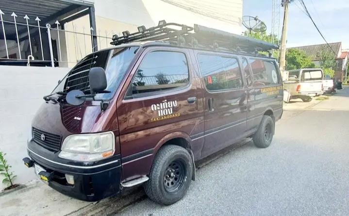 Toyota Hiace ปี 1997 5