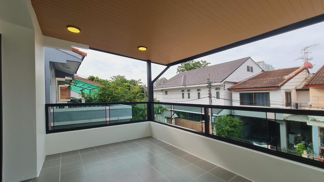 ทาวน์โฮม ม.เกร็ดแก้ว 5 (รัตนาธิเบศร์ 26) 12