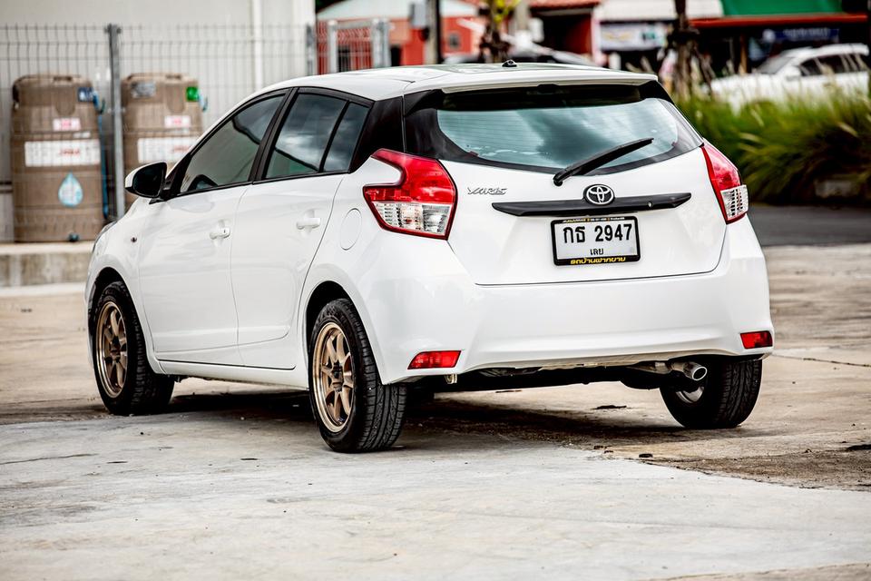 Toyota Yaris 1.2J ปี 2016 สีขาว รถสวยเดิม 8