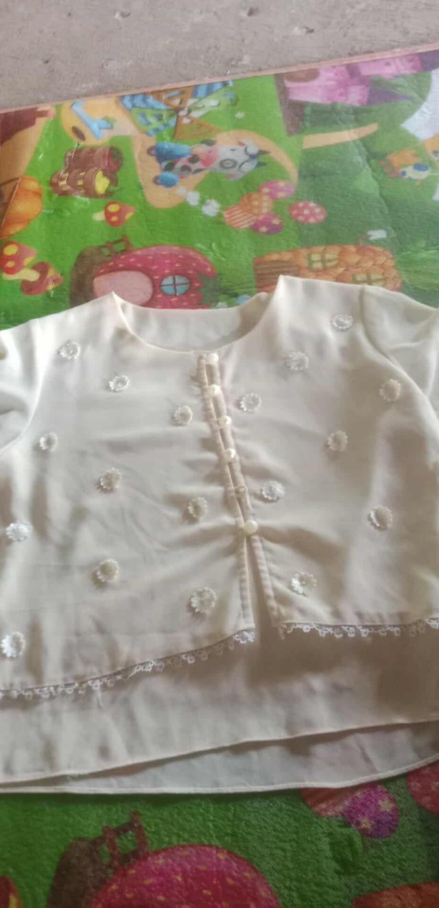 เสื้อผ้า มือ 2 โล๊ะตู้ 3