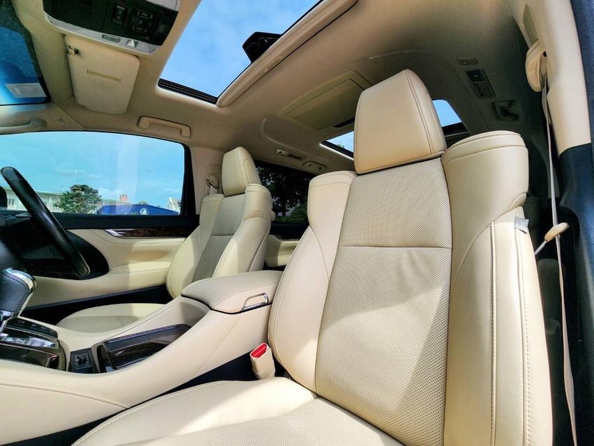 รหัสรถ PEAT0761 🚙🚐TOYOTA ALPHARD​ GF HYBRID ปี​ 22  6