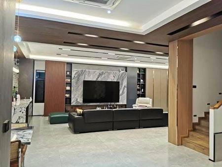 ขาย บ้านเดี่ยว ซอยรัชดานิเวศน์ 16 ใกล้mrtห้วยขวาง ย่านห้วยขวาง 095-164-2956 RRR รูปย่อยที่ 4