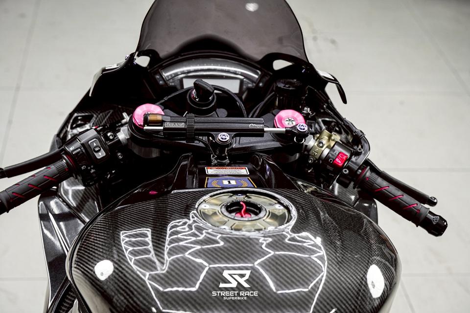 KAWASAKI ZX10R สีดำหล่อๆ คาร์บอนเต็มลำ รูปย่อยที่ 2