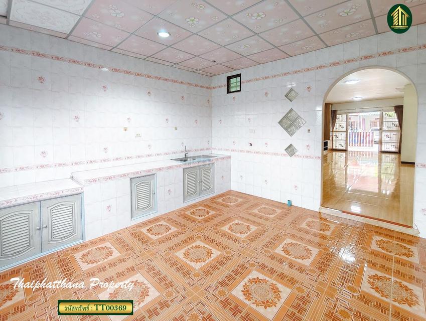 เค.ซี. คู่สร้าง วิลล่า  16