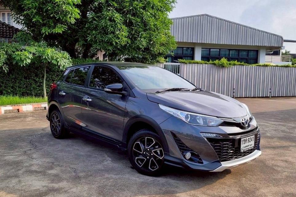 Toyota Yaris 1.2 High Cross ปี 2020