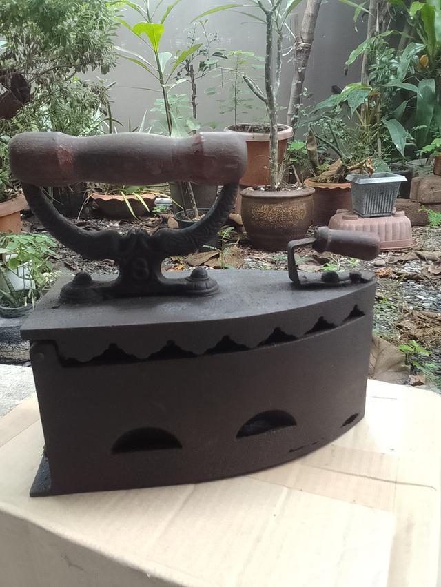 เตารีดโบราณ ขายด่วน เป็นของสะสมตกแต่งร้านบ้าน รูปที่ 5