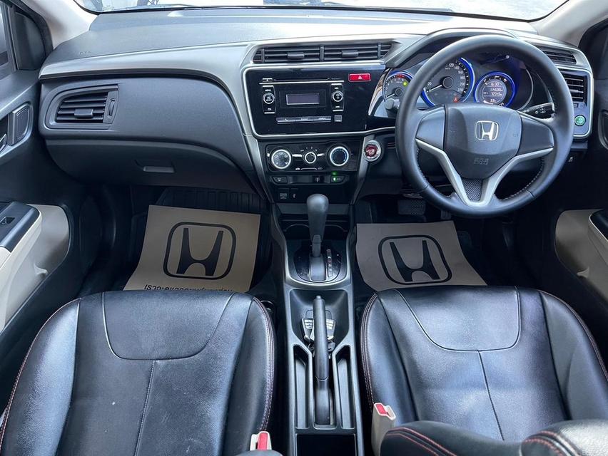 Honda City 1.5V 2014 สีเทา  4