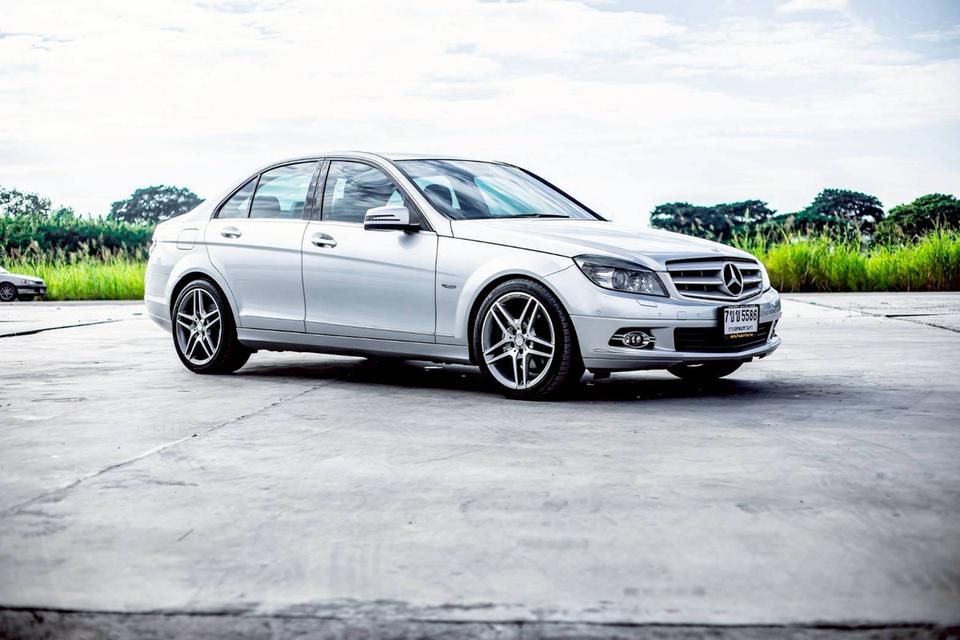 Benz C200 CGI BE สีดำ ปี 2011 สีเทา 4