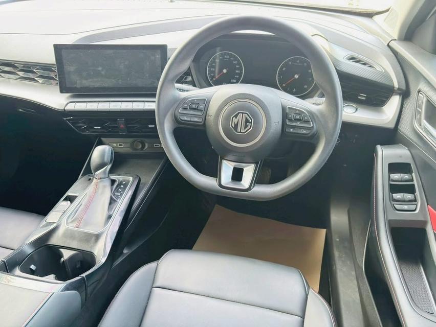  #MG 5 เครื่อง1.5 cc. รุ่นD เกียร์ AUTO ปี 2023 #รถไมล์แท้100%คะวิ่งน้อยมากๆๆคะ วิ่งมาแค่15,xxxกิโลคะ มีวารันตรีศูนย์ถึง ปี2026 คะ 5