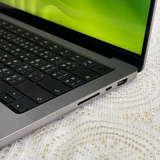 Apple / Macbook Pro สวยๆ 3