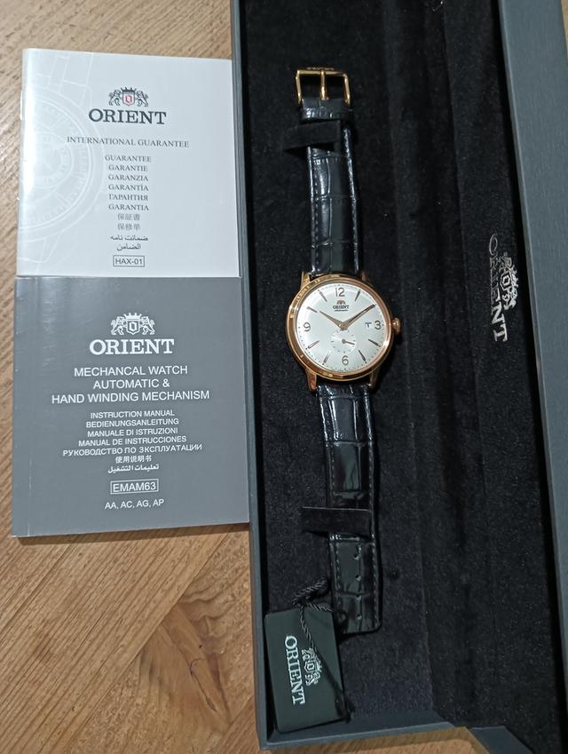 นาฬิกา oriant เรือนทอง หน้าปัดขาว
