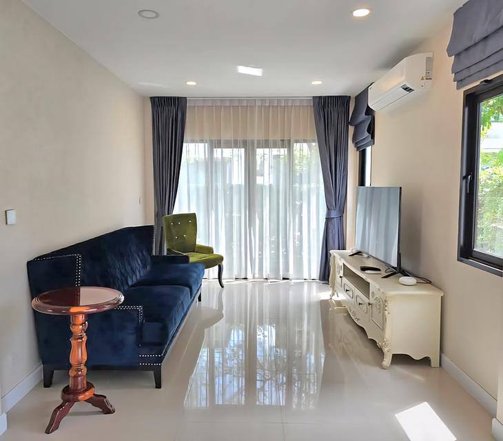 ให้เช่า บ้านเดี่ยวสองชั้น The City -สะพานเจษฎาบดินทร์ เนื้อที่ใช้สอย 280 ตรม 4 ห้องนอน (มีห้องน้ำในตัวทุกห้อง) 5 ห้องน้ำ  6