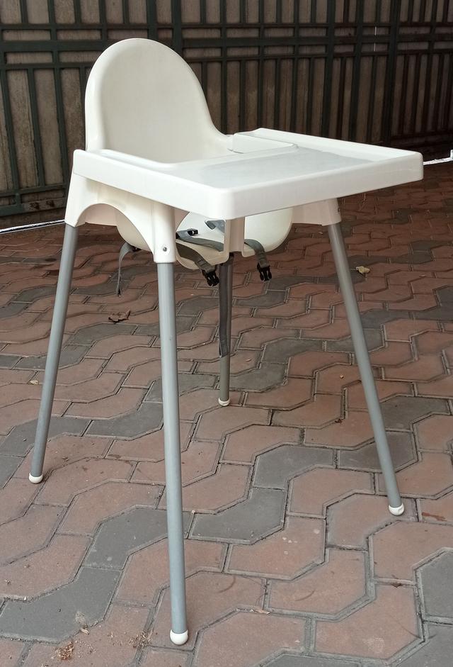 เก้าอี้ทานข้าวเด็ก IKEA รุ่น ANTILOP พร้อมถาด + เข็มขัดนิรภัย
