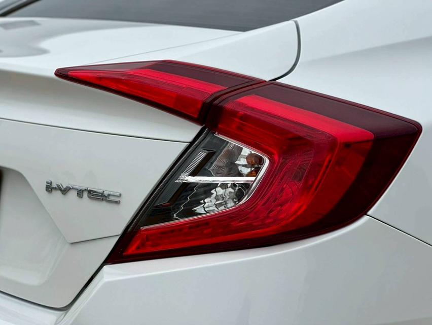 Honda Civic 1.8 EL MNC (FC) 2019 จด 2020 7