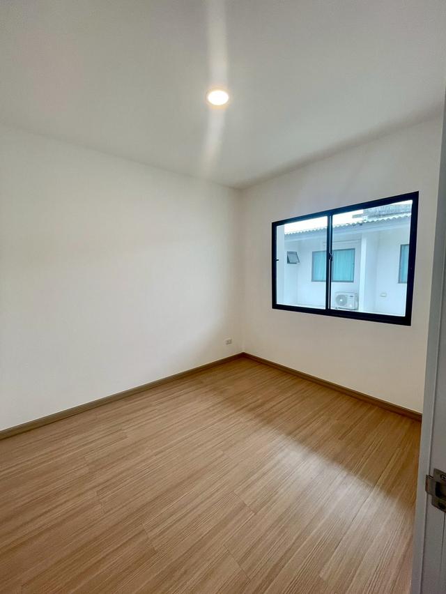 ทาวน์โฮม อาคารพาณิชย์ 15