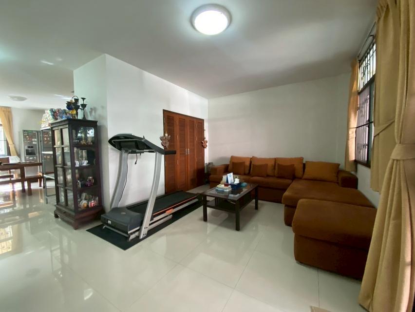 ขายทาวน์เฮ้าส์ 2 มือสอง หลังริม หมู่บ้านจิราวดี ซอยนนทบุรี 8 บ้านสภาพดี ทำเลดี พร้อมอยู่ ใสถานีรถไฟฟ้า MRT สถานีแยกนนทบุรี 1 รูปที่ 11