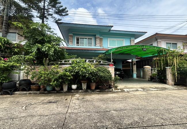 ขายบ้านเดี่ยว หมู่บ้านรุ่งอรุณวิลล์ ซอยวัดส้มเกลี้ยง เนื้อที่ 55.5 ตร.ว. 2 ชั้น 3 นอน 3 น้ำ 2