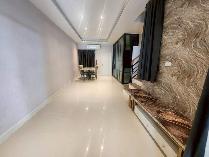 ขายบ้าน 2 ชั้น หมู่บ้านพลีโน่ รามอินทรา-วงแหวน 4