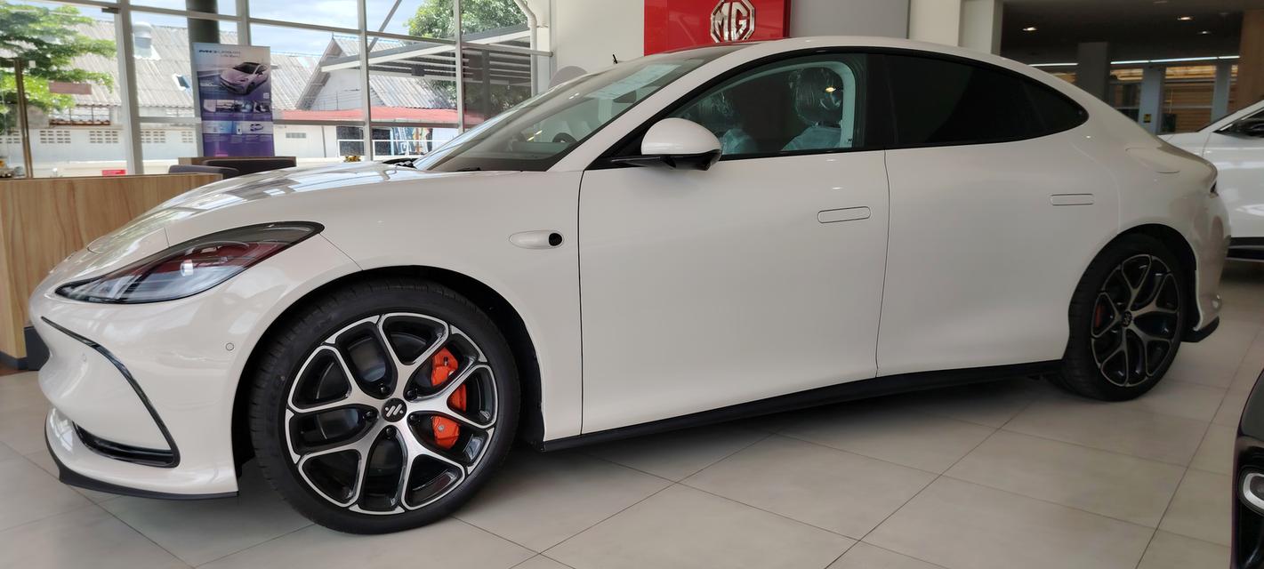 ⚡ Full-speed power... Go further than anyone else! Cutting-edge performance ready for you to own today. 🚗 รูปย่อยที่ 4