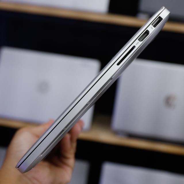 MacBook Pro Retina 2015 รูปที่ 7