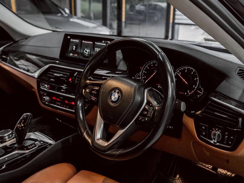รหัสรถ 67GG8359 BMW 520d G30 Sport 2018 17