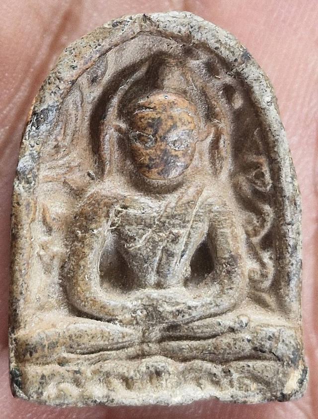 พระซุ้มกอกรุวัดหนองลังกา
